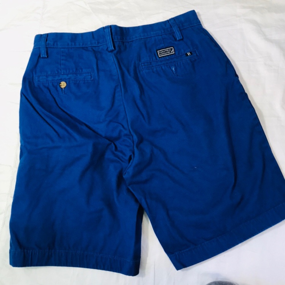 Men’s Nautica Shorts - Picture 6 of 6
